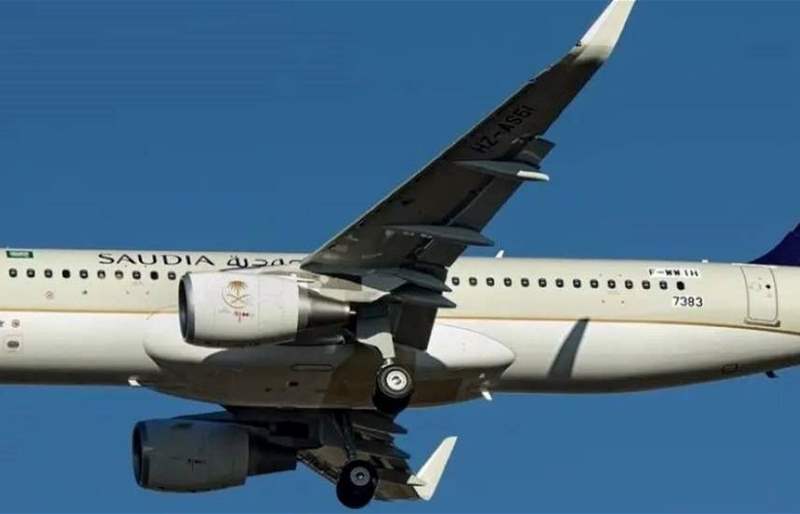 الخطوط السعودية تُطلق أول رحلة بإنترنت مجاني فائق السرعة