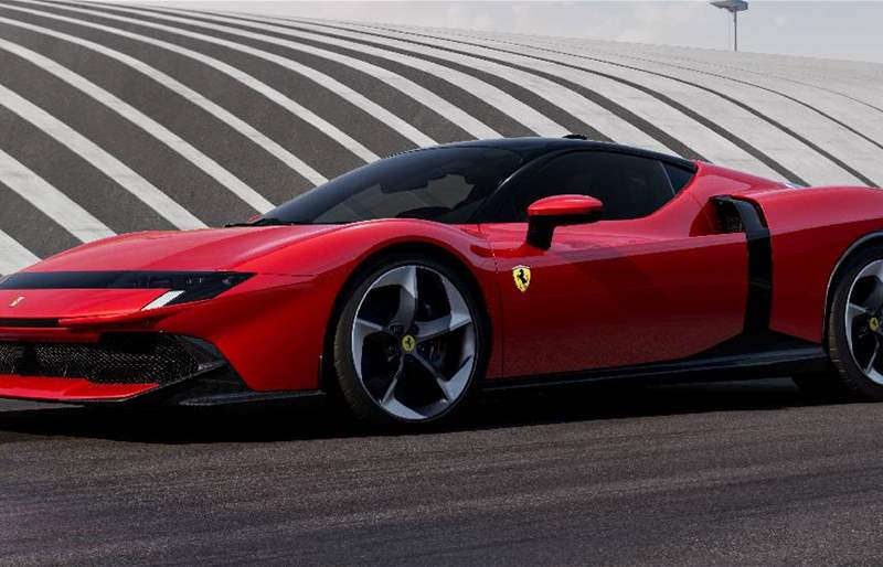 ظهور أول لسيارة 849 تيستاروسا في كازا فيراري أبوظبي