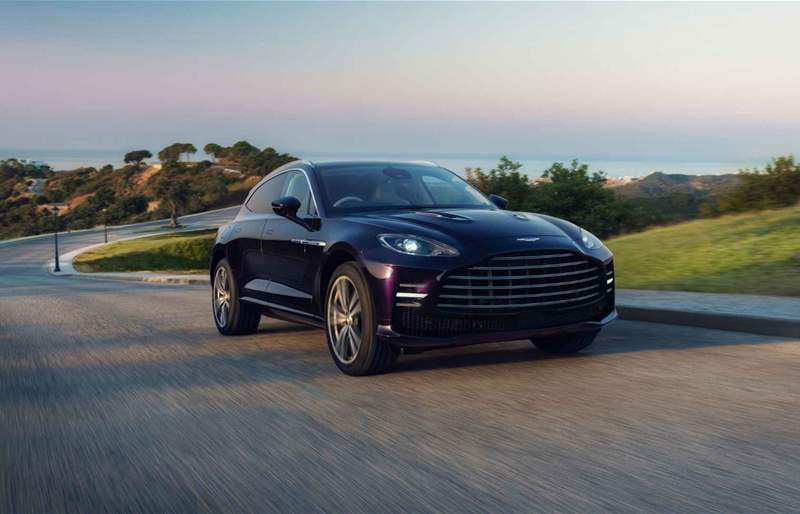 أستون مارتن تكشف عن DBX GT بتصميم جديد وأداء رياضي