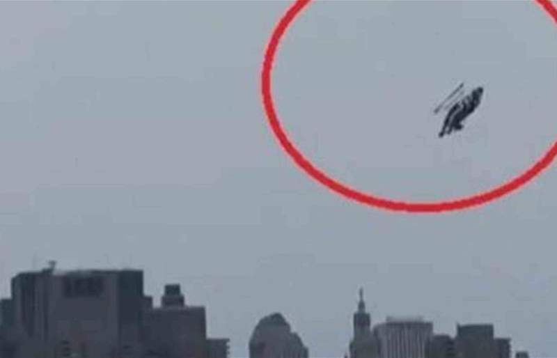 بالفيديو: لحظة سقوط مروحية في نيويورك واختفائها في النهر