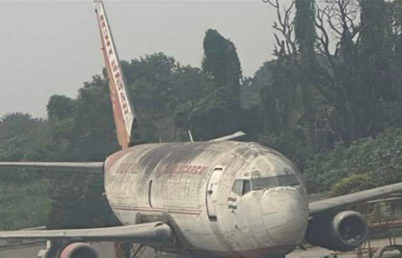 العثور على طائرة تابعة لطيران الهند مفقودة منذ 13 عامًا في مطار كلكتا